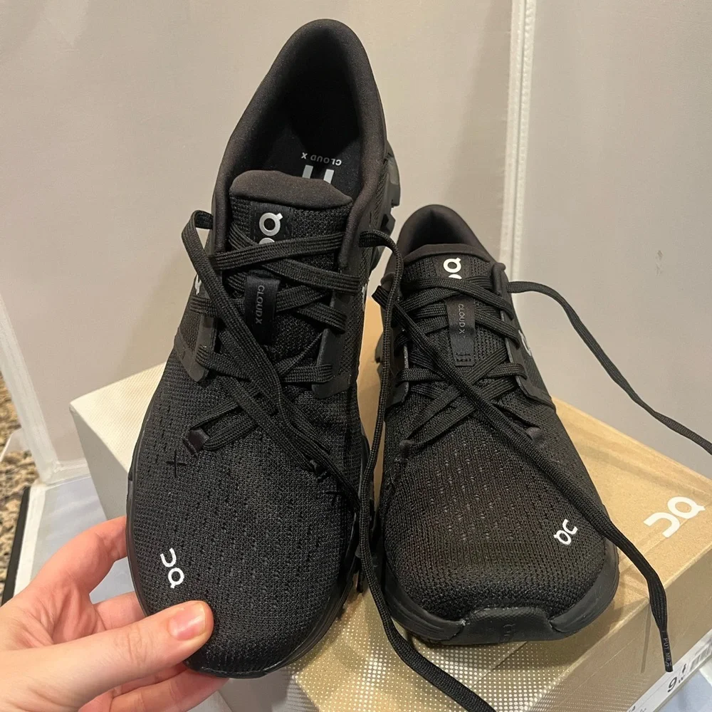 NIB Auth On Sz 9 Women’s Black Eclipse Cloud X 4 Running Sneakers Shoes Rt $160! - Picture 3 of 16